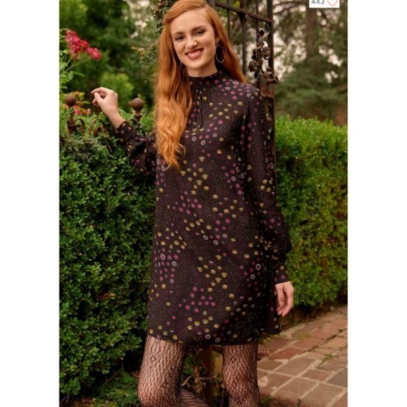 NWT Modcloth Mock-It to Me Shift Dress | L - Picture 1 of 6